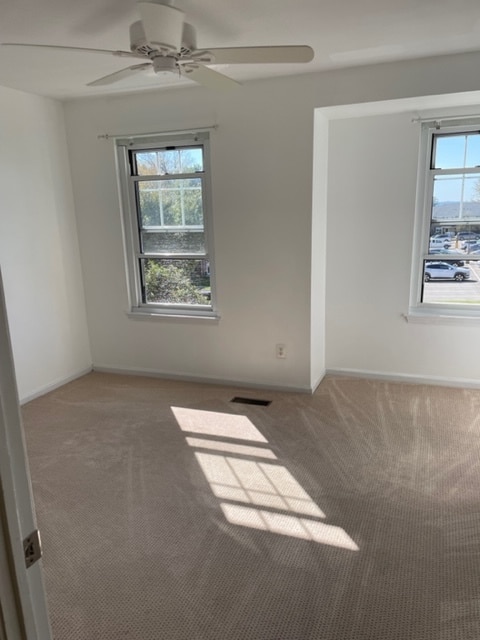 Secrond Bedroom, includes two closets - 44 Ramsgate Ct