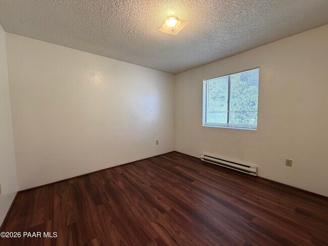 Building Photo - 410 Madison Ave