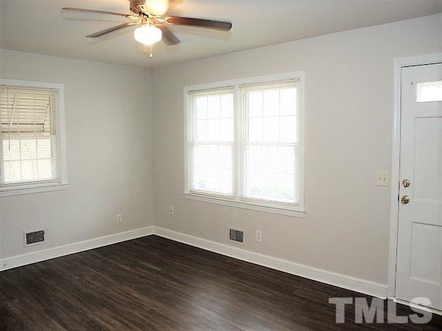 Building Photo - 3116 Tuckaway Ln