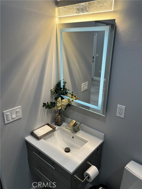 Building Photo - 1530 Crestar Ct