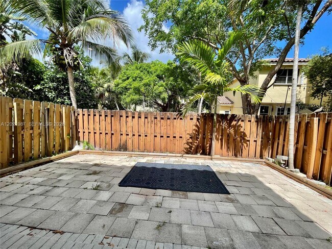 Building Photo - 3510 SW 170th Ave