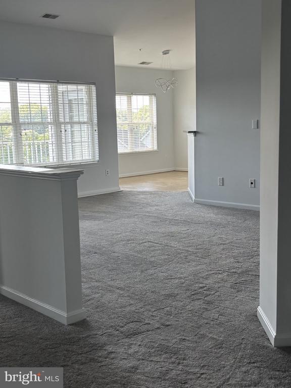 Building Photo - 594 Hopkins Landing Dr