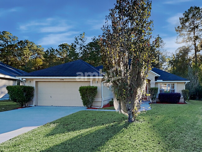 Building Photo - 11390 Oaklawn Rd