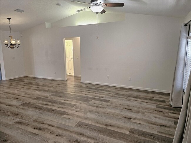 Building Photo - 1088 Panda Rd