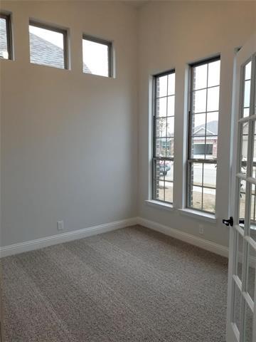 Building Photo - 2113 Burke Dr