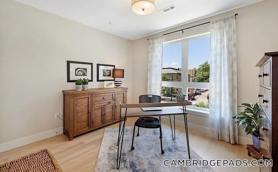 Building Photo - 1975 Massachusetts Ave