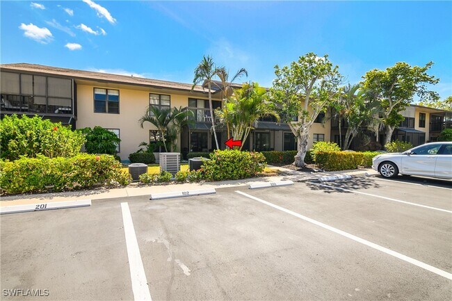 Building Photo - 201 S Collier Blvd