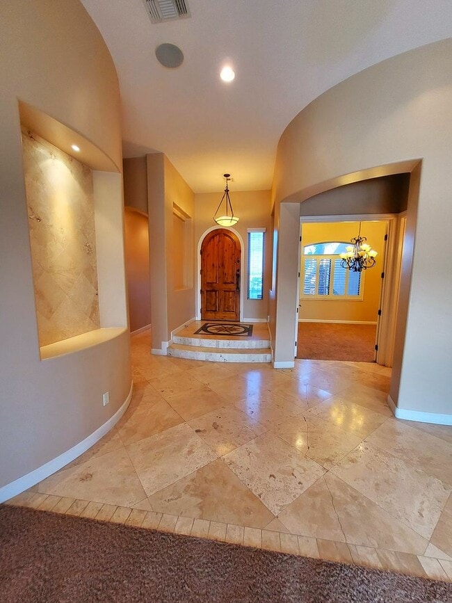 Building Photo - COMING SOON...BEAUTIFUL HOME ON HUGE LOT!