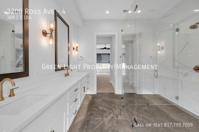 Building Photo - 3200 Ross Ave