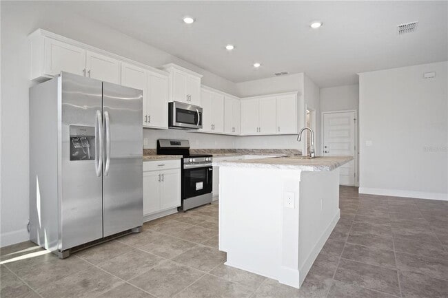 Building Photo - 1501 Leamington Ln