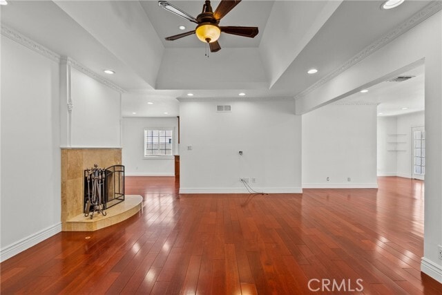 Building Photo - 23036 Burbank Blvd