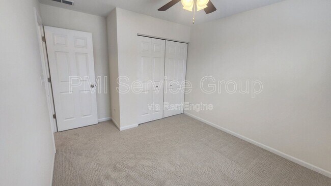 Building Photo - 4444 Monroe Ct