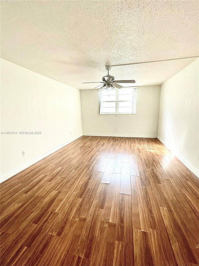 Building Photo - 1501 S Ocean Dr