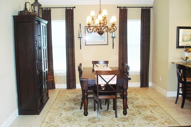 Building Photo - 508 Falling Water Cir