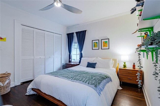 Building Photo - 4006 N Stratford Rd NE