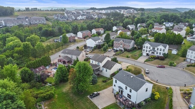 Building Photo - 602 Cassandra Dr