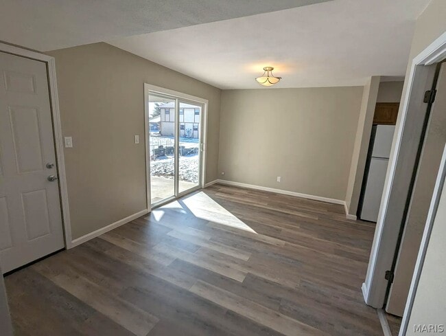 Building Photo - 709 Ganim Dr