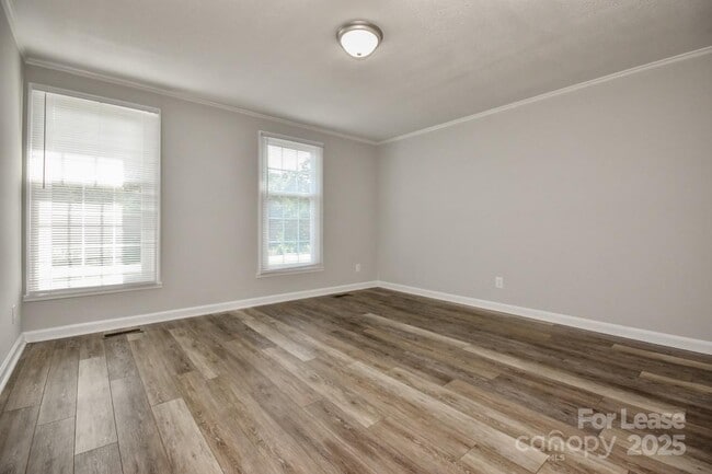 Building Photo - 4792 NC-73