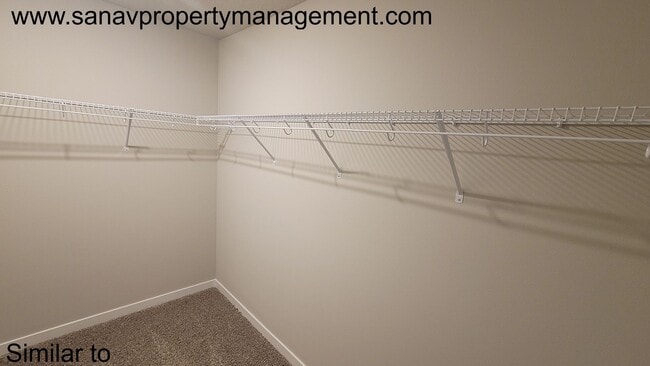 Building Photo - Spacious 4BR Home with Gourmet Kitchen & 3-Car Garage – Available End of May