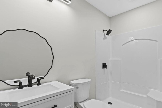 Building Photo - 46520 Rosewood Dr