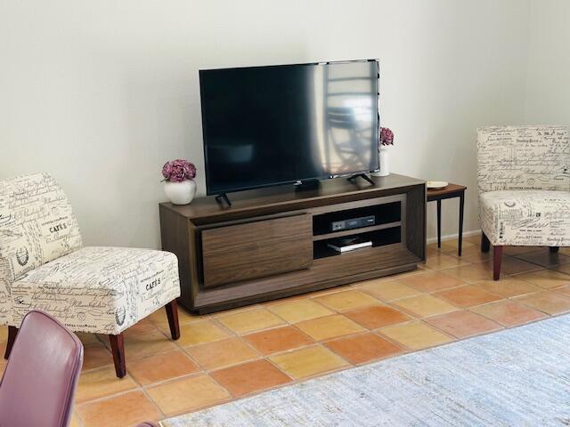 Building Photo - 40511 Pebble Beach Cir