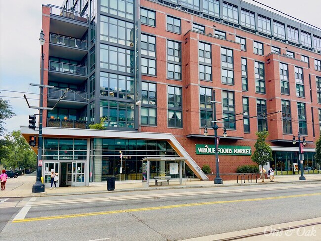 Building Photo - 1003 Florida Ave NE