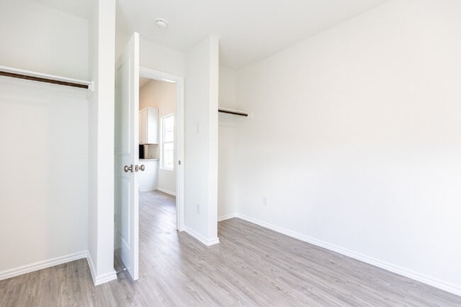 Building Photo - 4271 Thalweg Way