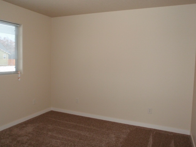 Building Photo - Half month free with a six month lease