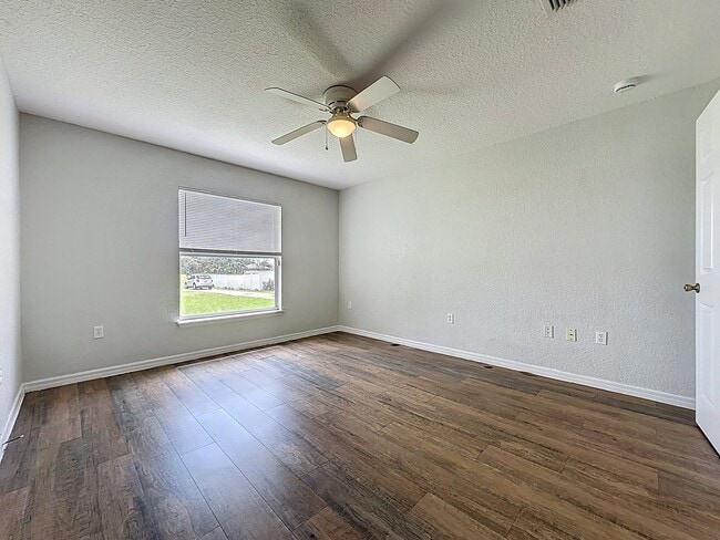 Building Photo - 424 Danube Dr
