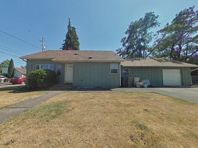 Primary Photo - 3 Bedroom House + Bonus Room ~ Close to Ca...