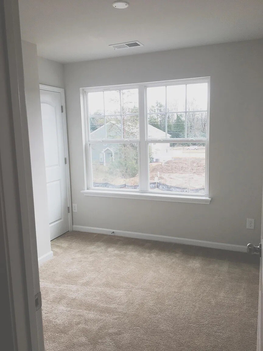 Building Photo - Room in Townhome on Simril Ct