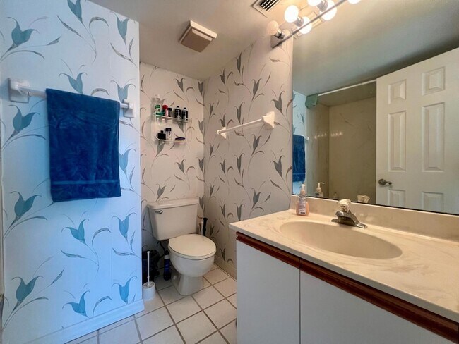 Building Photo - 2486 Harbour Cove Dr