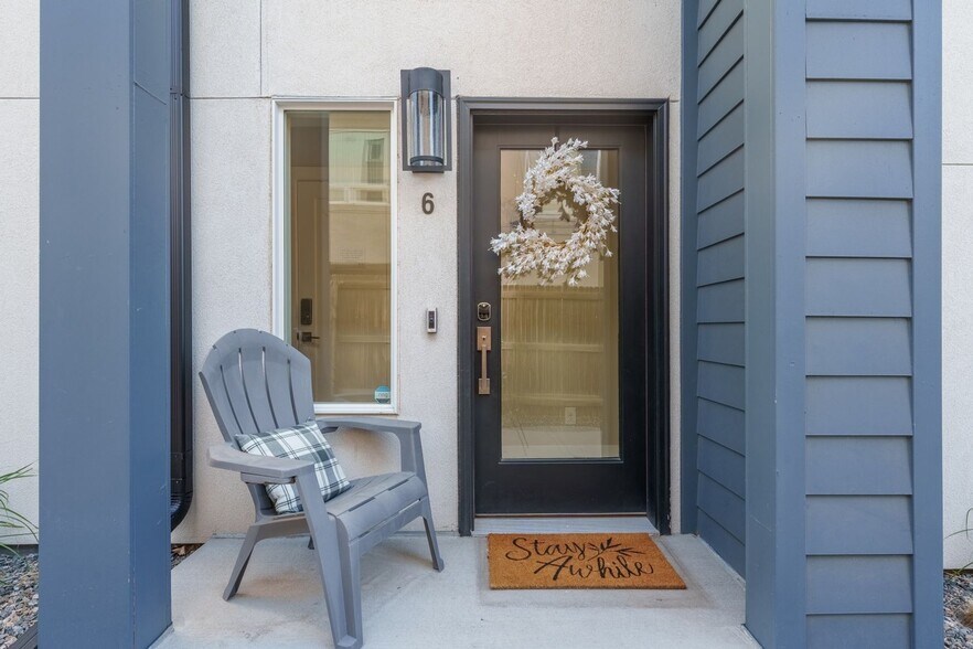 Building Photo - 2790 W 25th Ave