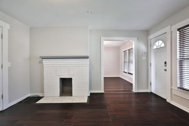 Building Photo - 1416 S Ohio Ave