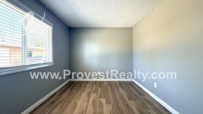 Building Photo - 16397 Spruce St
