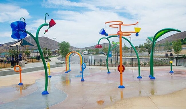 Building Photo - Exceptional Executive Single Story Home