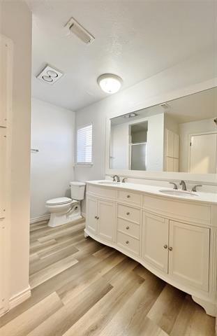 Building Photo - 4429 Altamesa Blvd