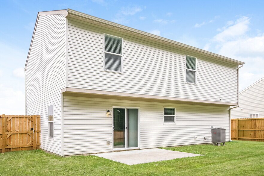 Building Photo - 3423 Grove Berry Ln