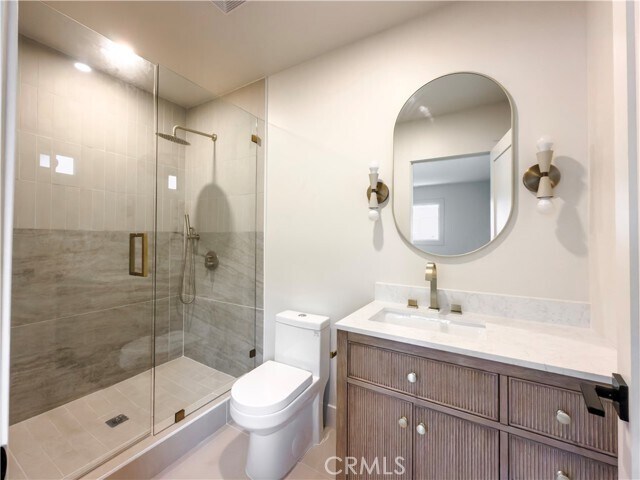 Building Photo - 5506 Cll De Ricardo