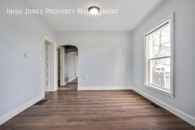 Building Photo - 1514 William St