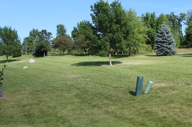 Building Photo - 2206 Flagstone Ln