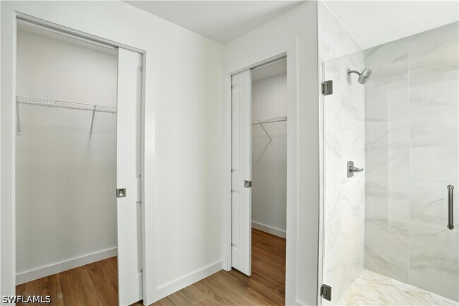 Building Photo - 2607 38th St SW