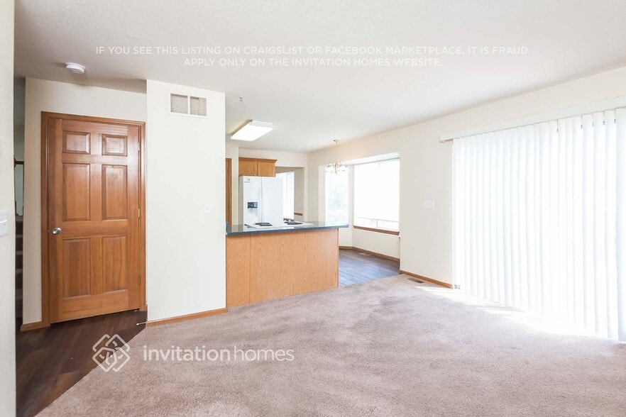 Building Photo - 14134 E Florida Pl