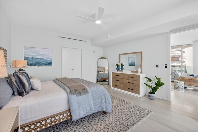 Building Photo - 900 N Ocean Blvd