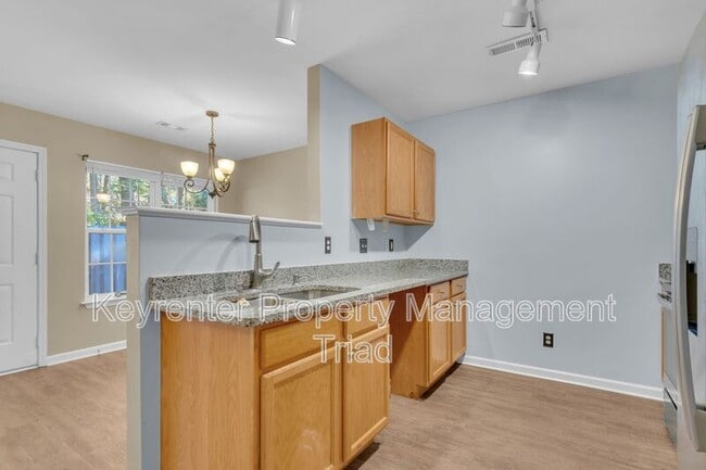 Building Photo - 3111 Alder Way