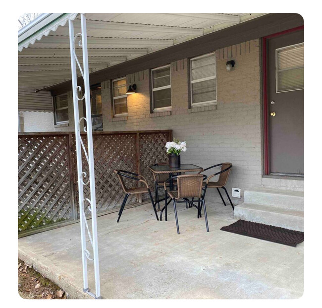 Back patio - 310 Magnolia Dr