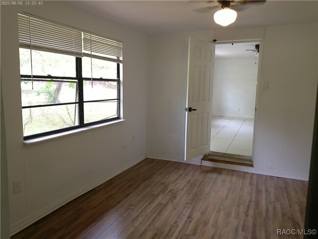 Building Photo - 5526 S Bristol Terrace