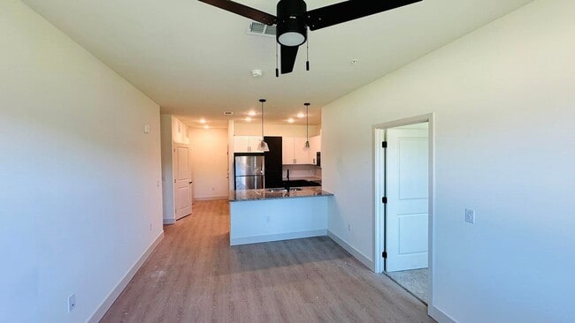 Building Photo - 19100 Woodland Hills Dr