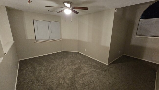 Building Photo - 3602 Red Fir Dr