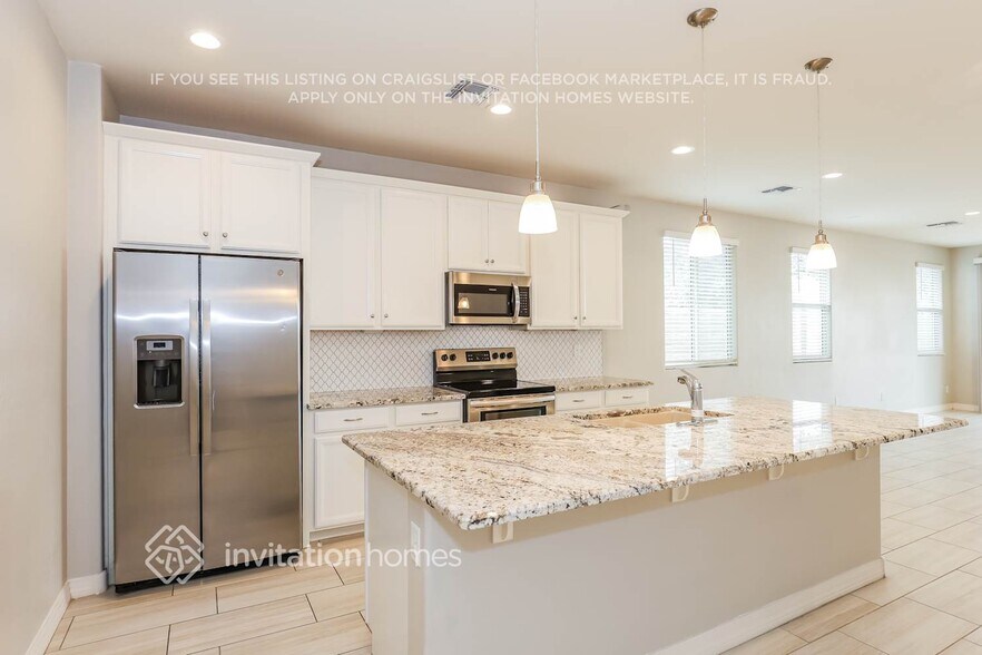 Building Photo - 19638 W Turney Ave